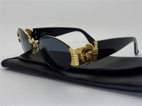 occhiali gianni versace vintage medusa|Gianni Versace Vintage Medusa Sunglasses .